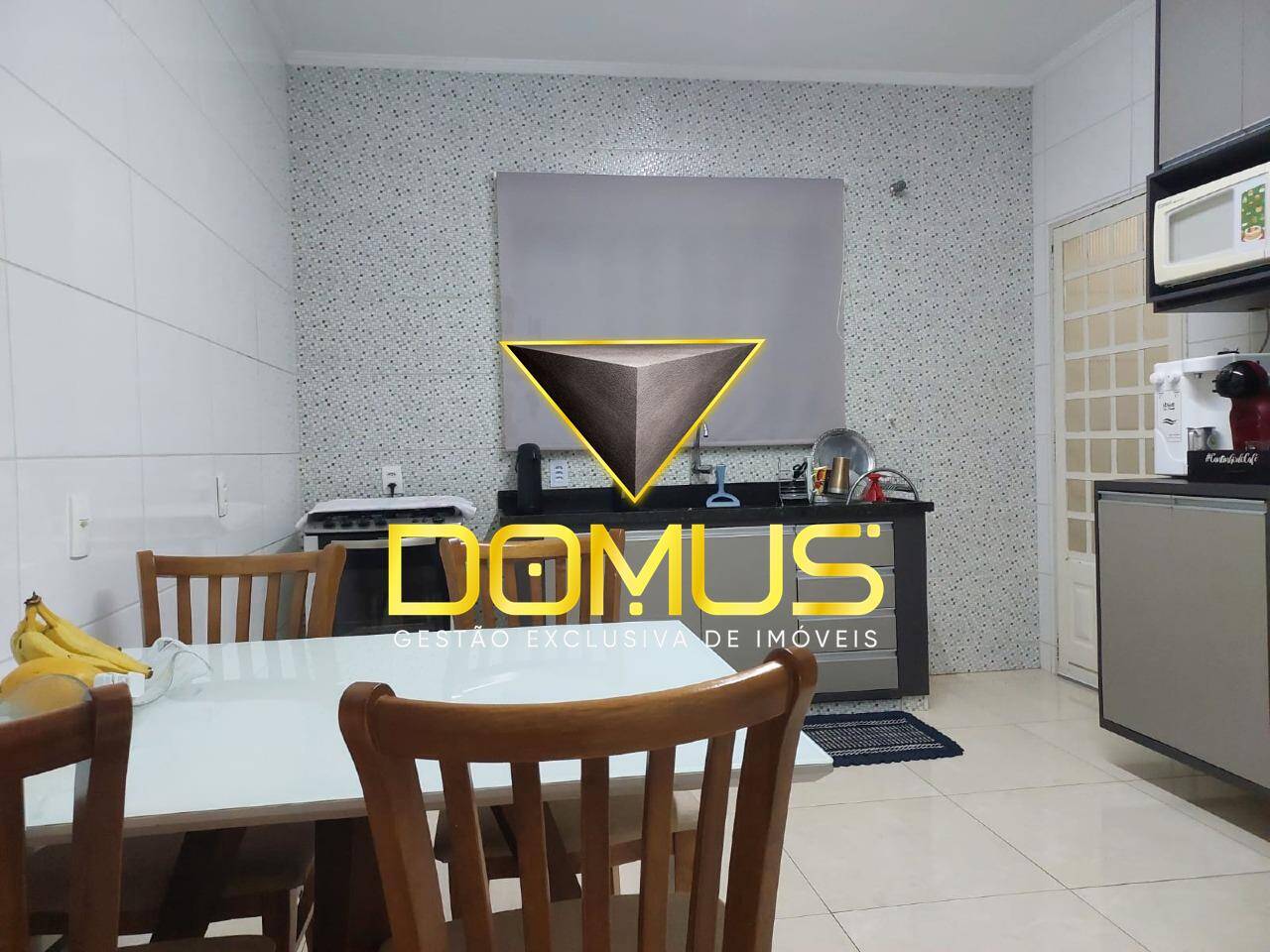 Casa, 2 quartos, 111 m² - Foto 2
