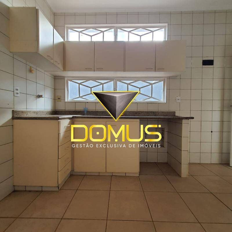 Casa, 4 quartos, 190 m² - Foto 5