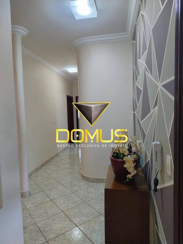 Sobrado, 5 quartos, 298 m² - Foto 9