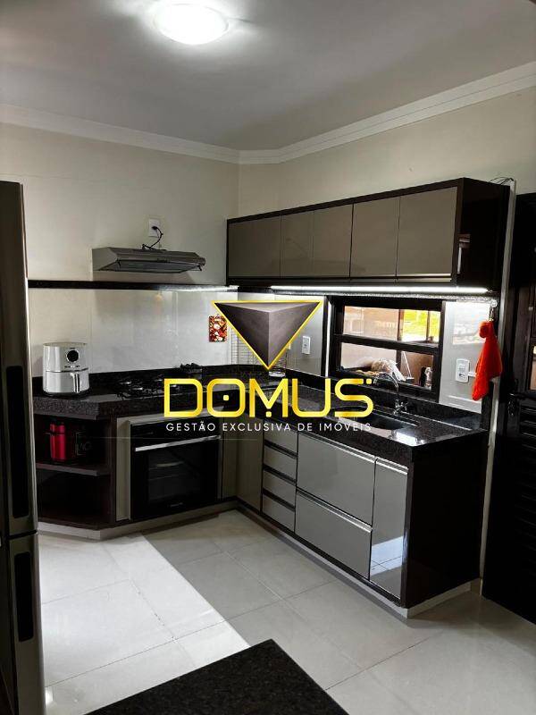 Apartamento, 2 quartos, 92 m² - Foto 1