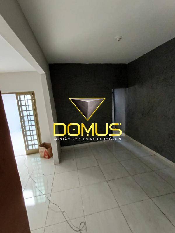 Casa, 2 quartos, 61 m² - Foto 1