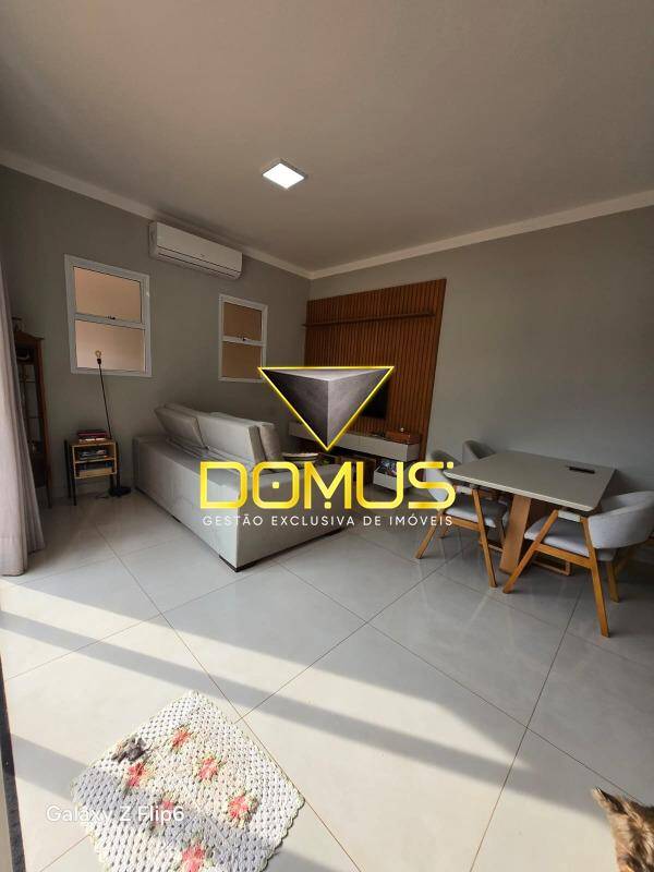 Casa, 3 quartos, 138 m² - Foto 2