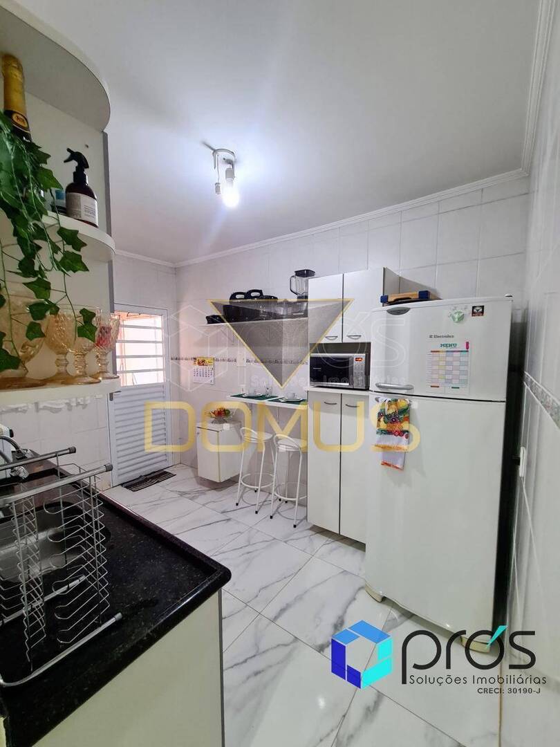 Casa, 2 quartos, 180 m² - Foto 12