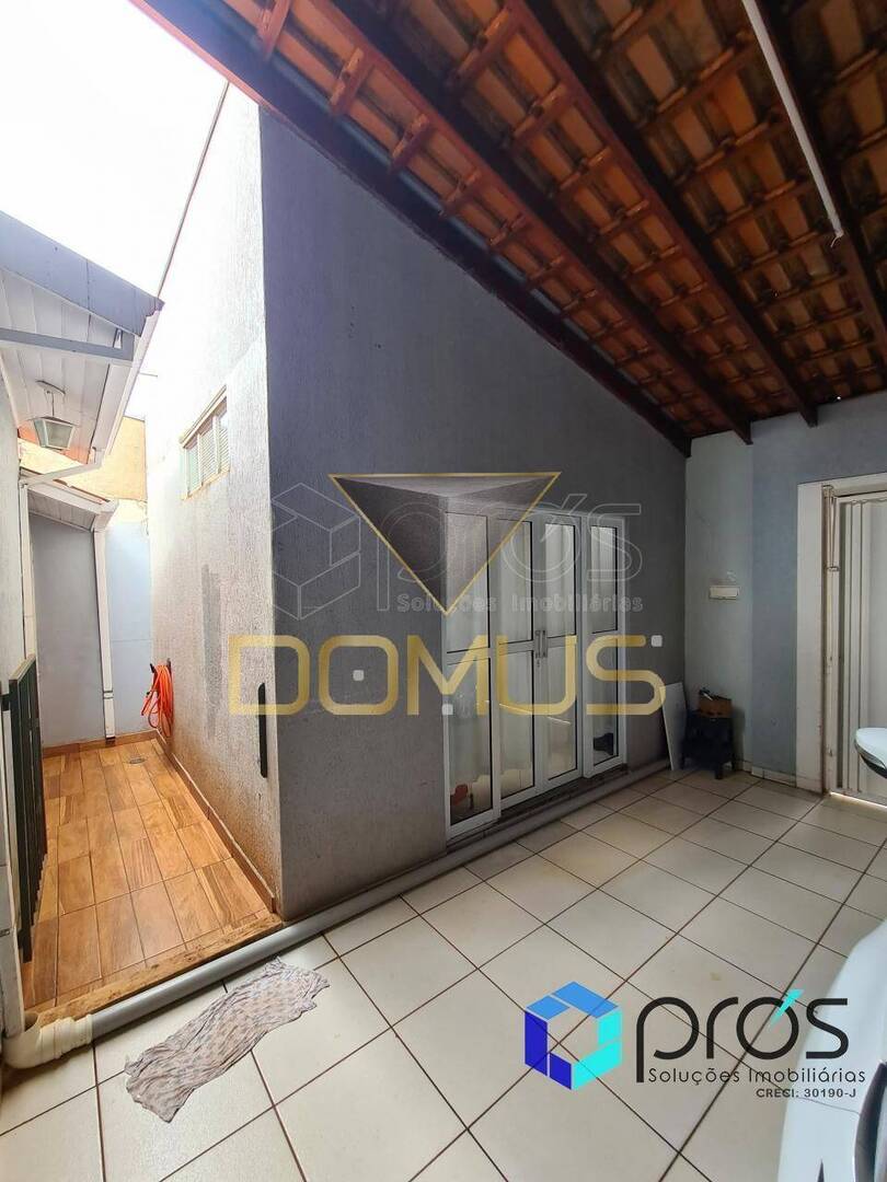 Casa, 2 quartos, 180 m² - Foto 22