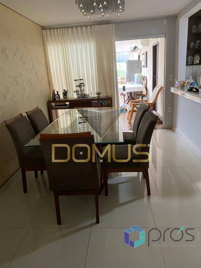 Casa, 4 quartos, 227 m² - Foto 11
