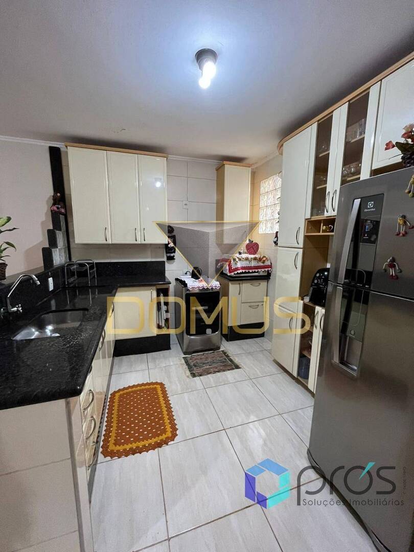Casa, 2 quartos, 14000 m² - Foto 5