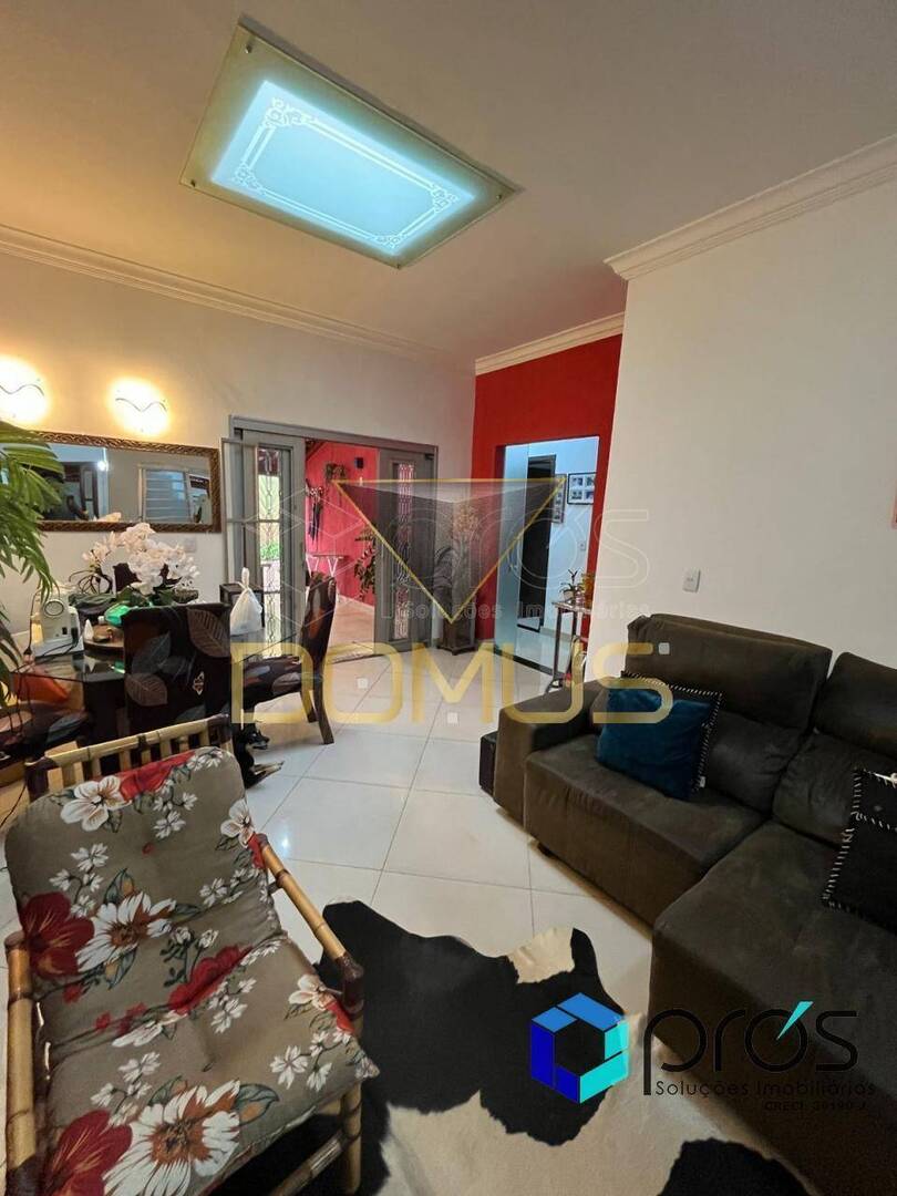 Casa, 3 quartos, 18000 m² - Foto 4