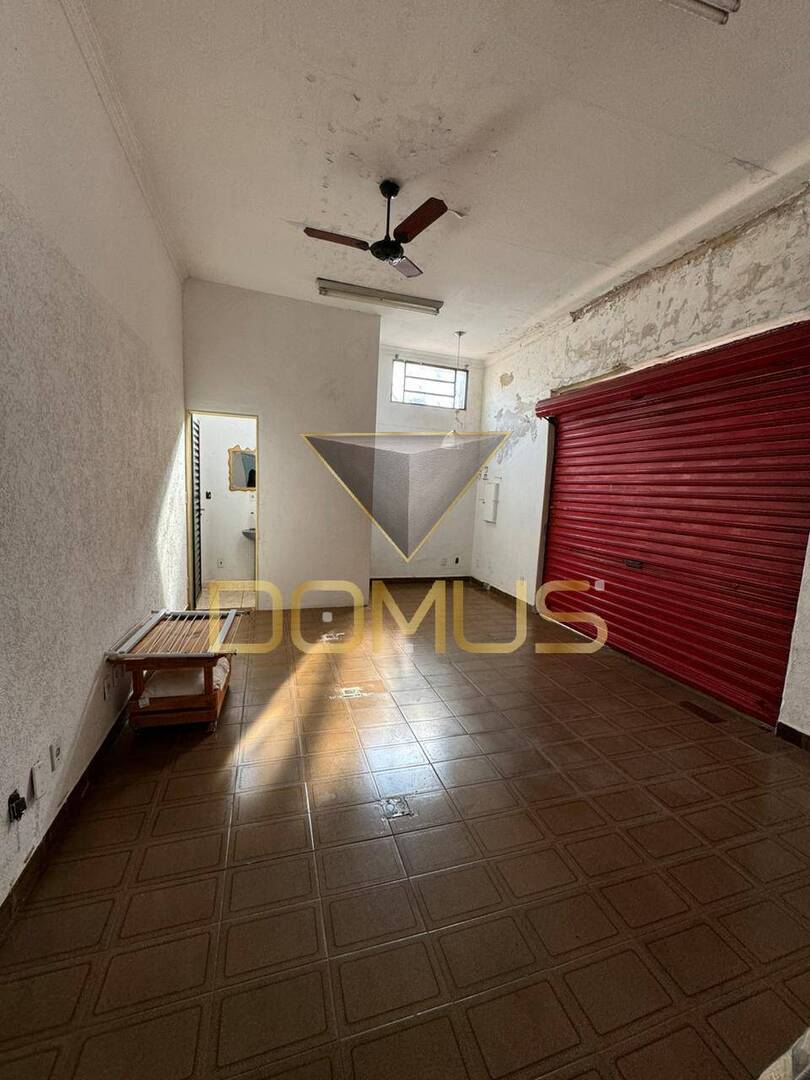 Casa, 3 quartos, 15300 m² - Foto 1