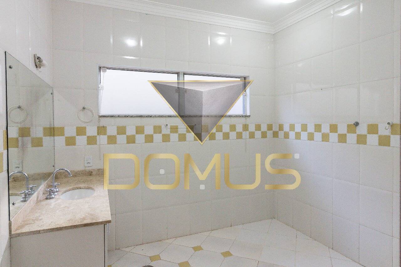 Casa, 3 quartos, 200 m² - Foto 17