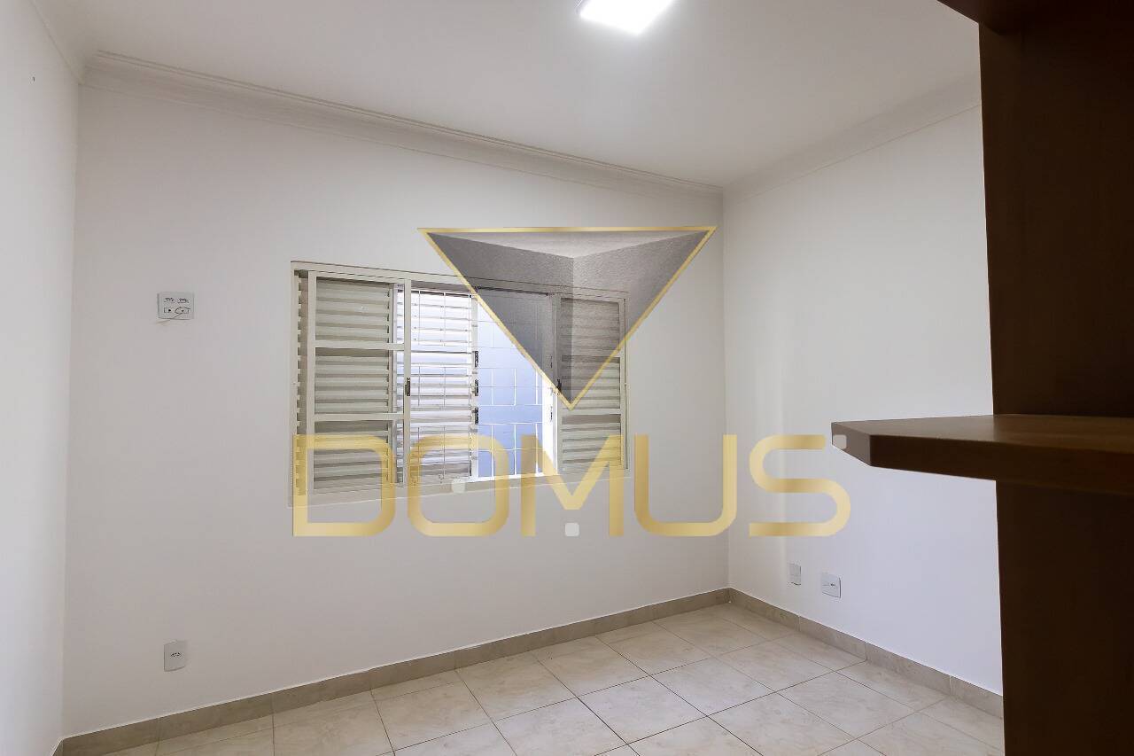 Casa, 3 quartos, 200 m² - Foto 18