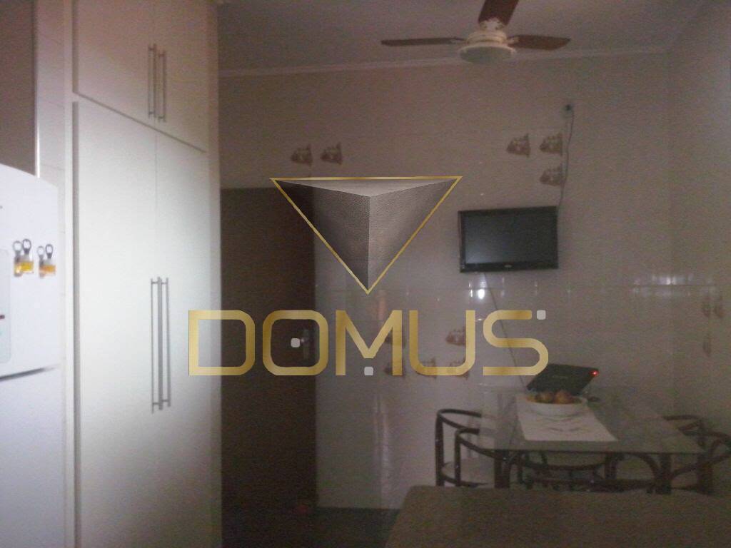 Casa, 3 quartos, 180 m² - Foto 11