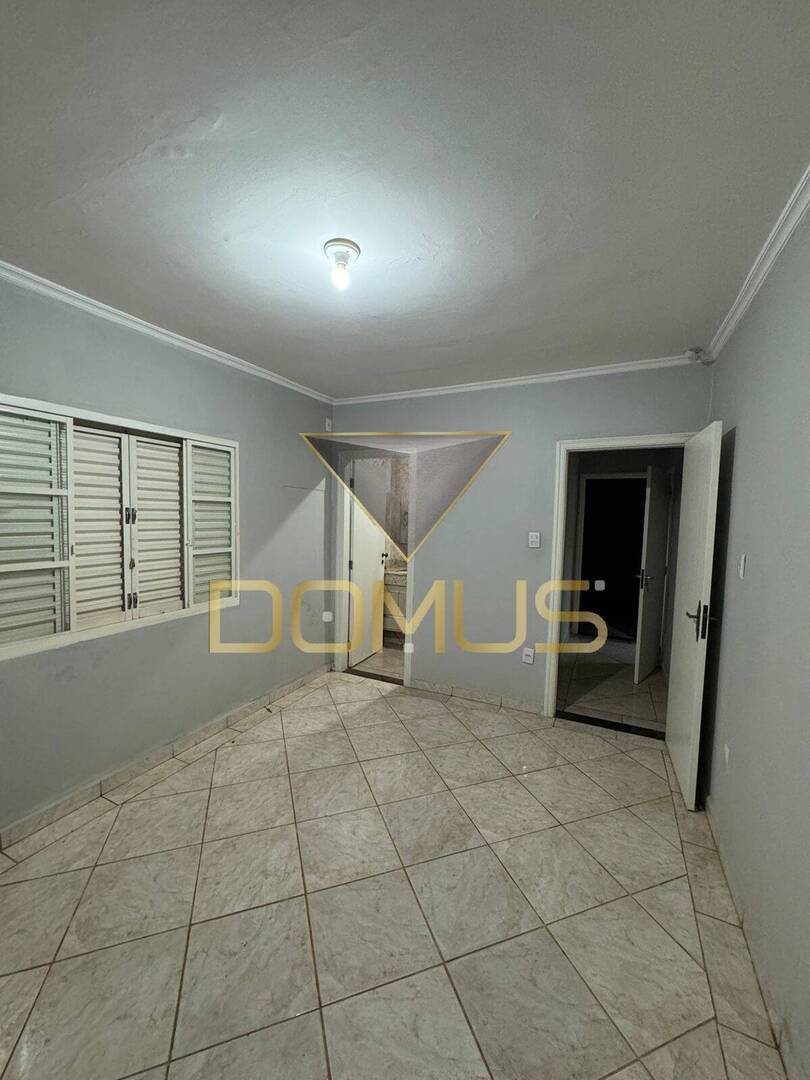 Casa, 2 quartos, 215 m² - Foto 9