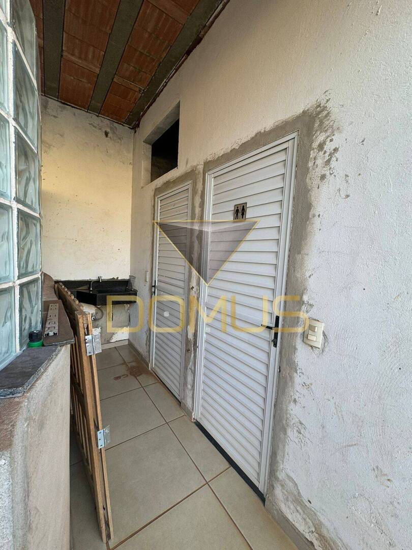 Sobrado, 3 quartos, 329 m² - Foto 7