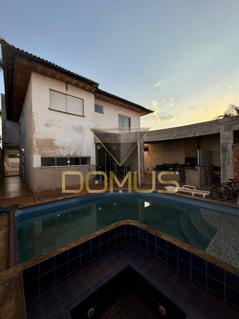 Sobrado, 3 quartos, 329 m² - Foto 11