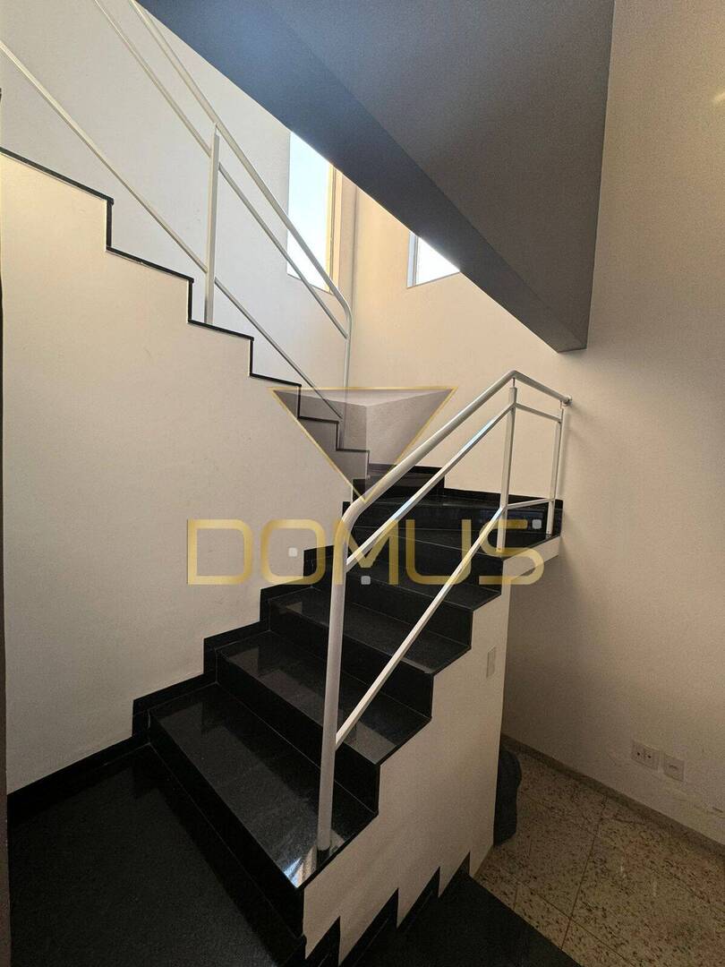 Sobrado, 3 quartos, 329 m² - Foto 21