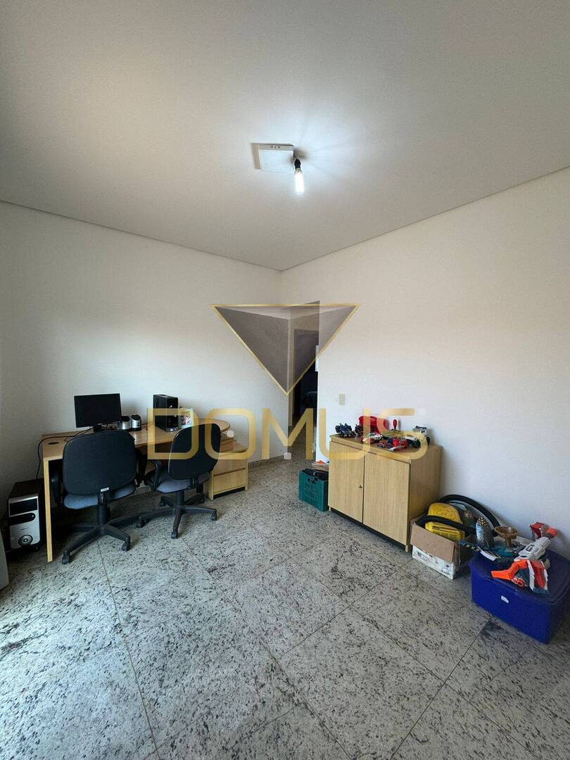 Sobrado, 3 quartos, 329 m² - Foto 32