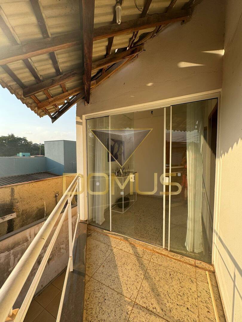 Sobrado, 3 quartos, 329 m² - Foto 36