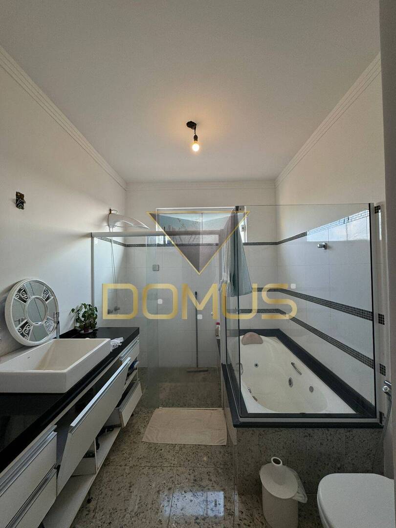 Sobrado, 3 quartos, 329 m² - Foto 39