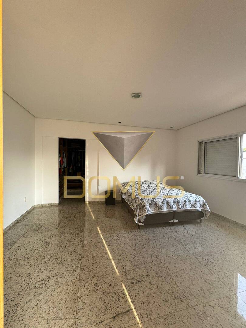 Sobrado, 3 quartos, 329 m² - Foto 42