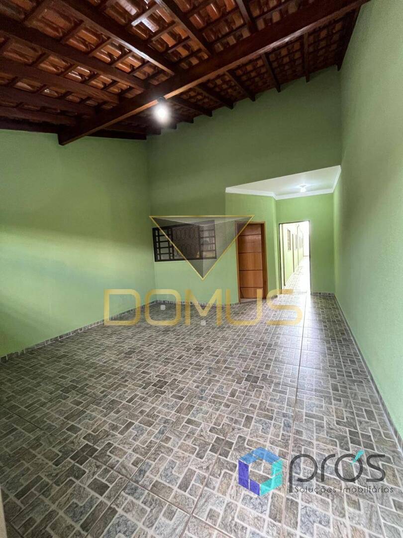 Casa, 3 quartos, 112 m² - Foto 1