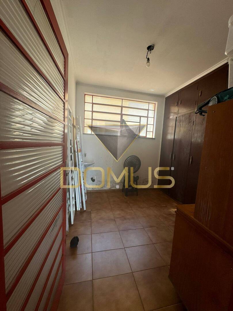 Sobrado, 3 quartos, 398 m² - Foto 17