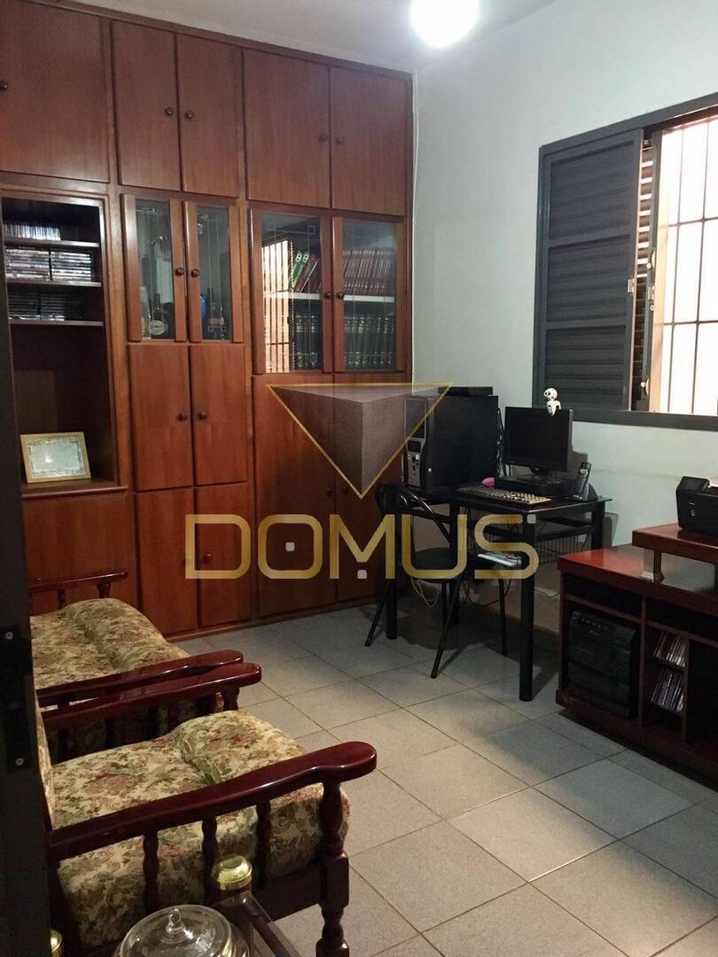 Casa, 5 quartos, 190 m² - Foto 4