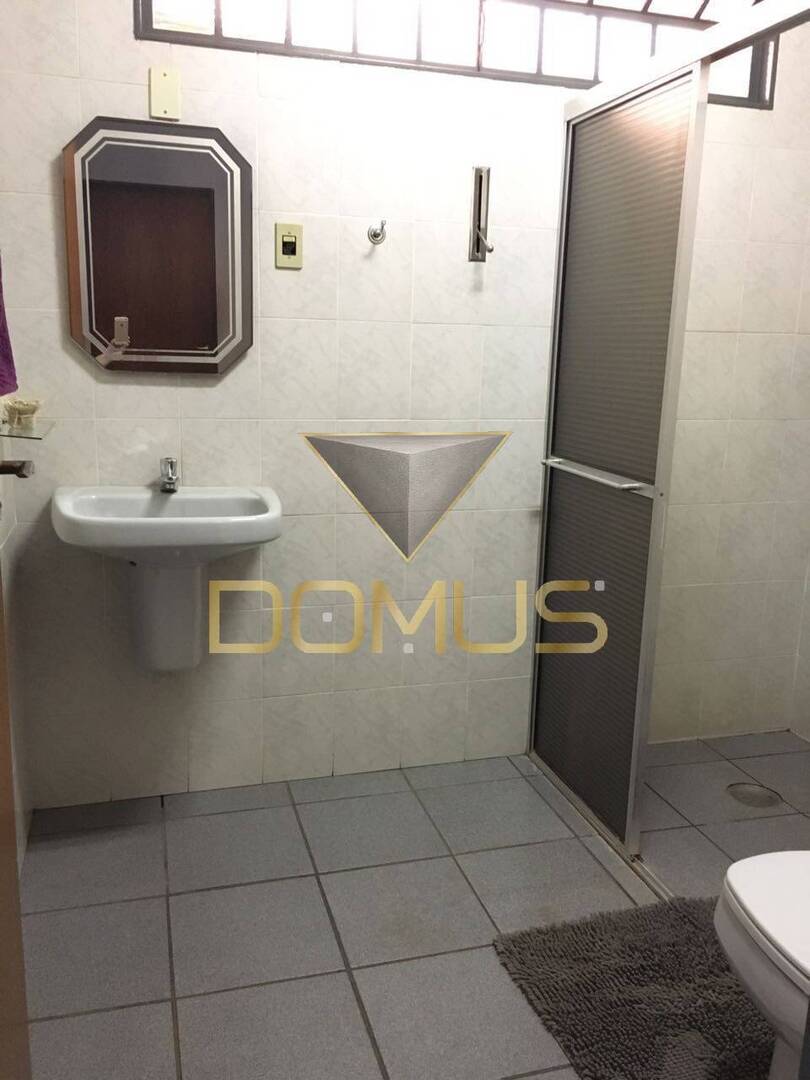 Casa, 5 quartos, 190 m² - Foto 10
