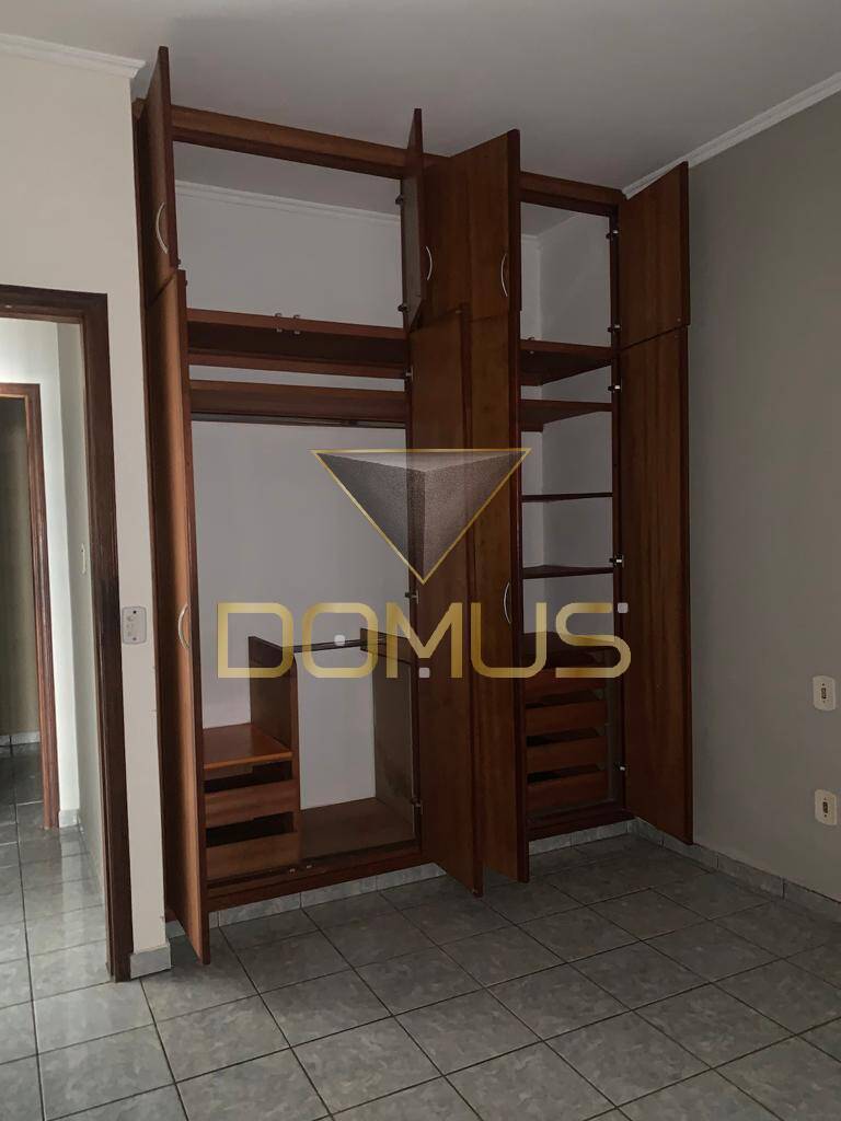 Casa, 2 quartos, 215 m² - Foto 15