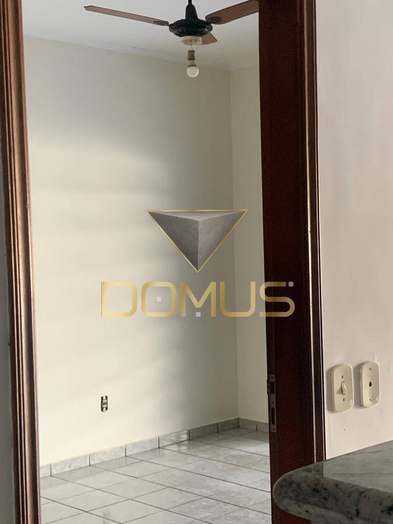Casa, 2 quartos, 215 m² - Foto 17