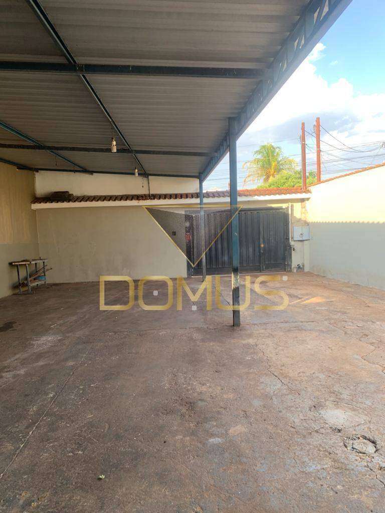 Casa, 2 quartos, 215 m² - Foto 35