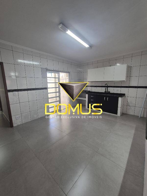 Casa, 3 quartos, 107 m² - Foto 1