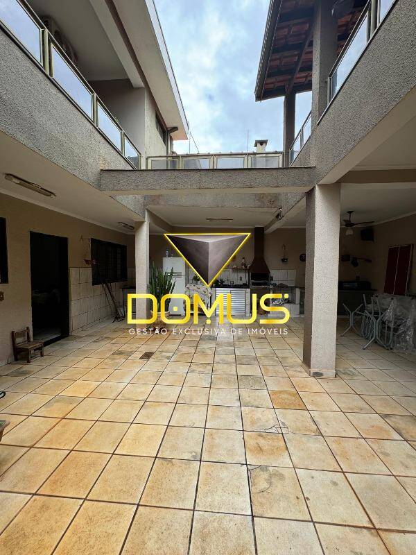 Sobrado, 3 quartos, 387 m² - Foto 3