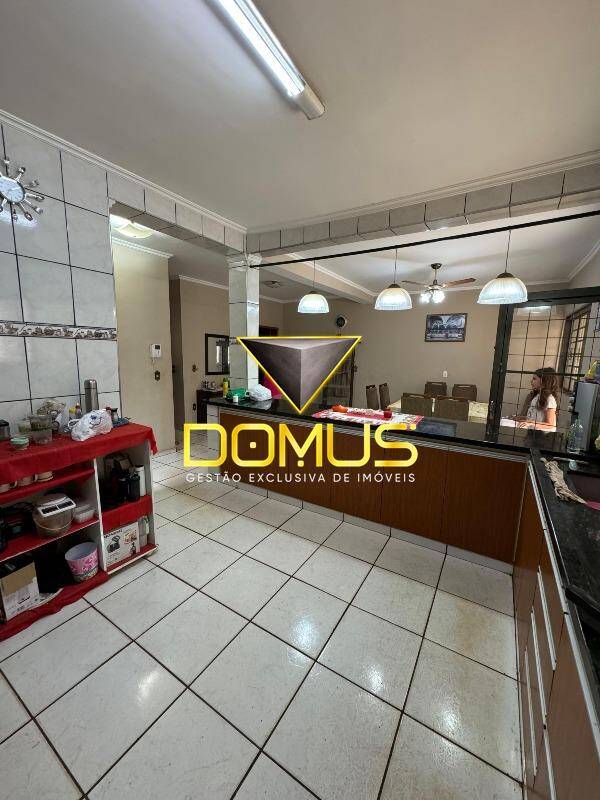 Sobrado, 3 quartos, 387 m² - Foto 14