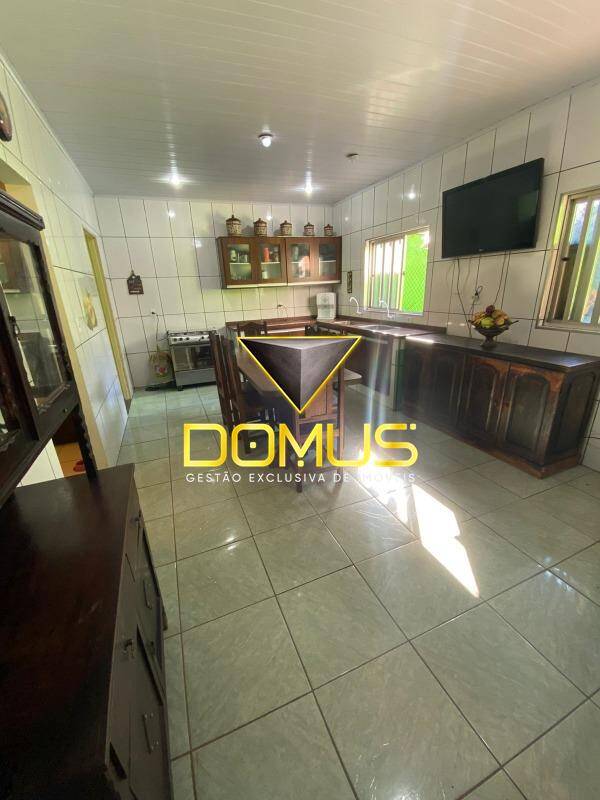 Casa, 4 quartos, 206 m² - Foto 3