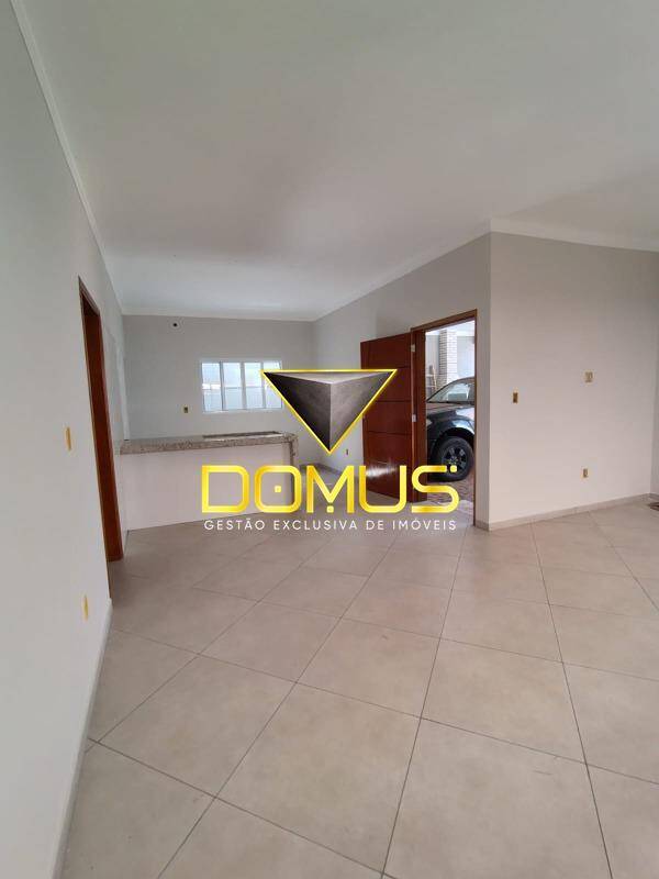 Casa, 3 quartos, 126 m² - Foto 1