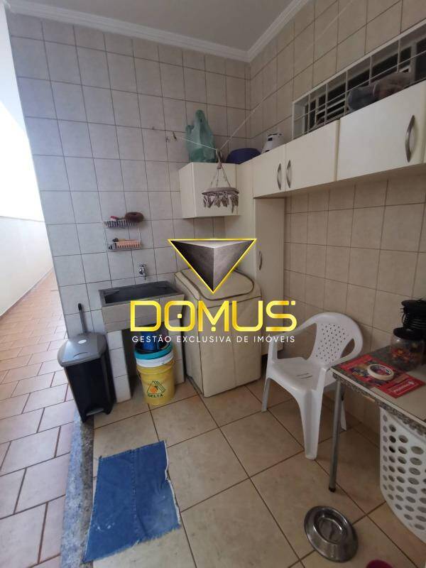 Casa, 3 quartos, 202 m² - Foto 24