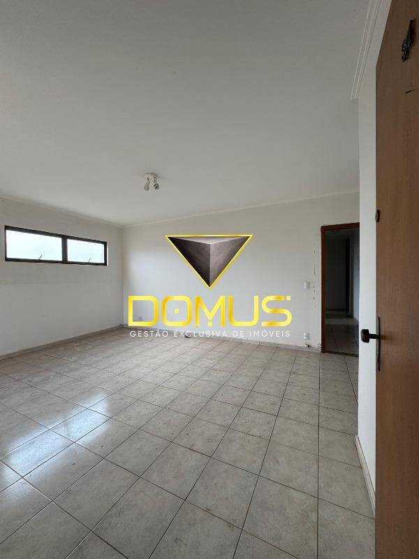 Apartamento, 3 quartos, 114 m² - Foto 2