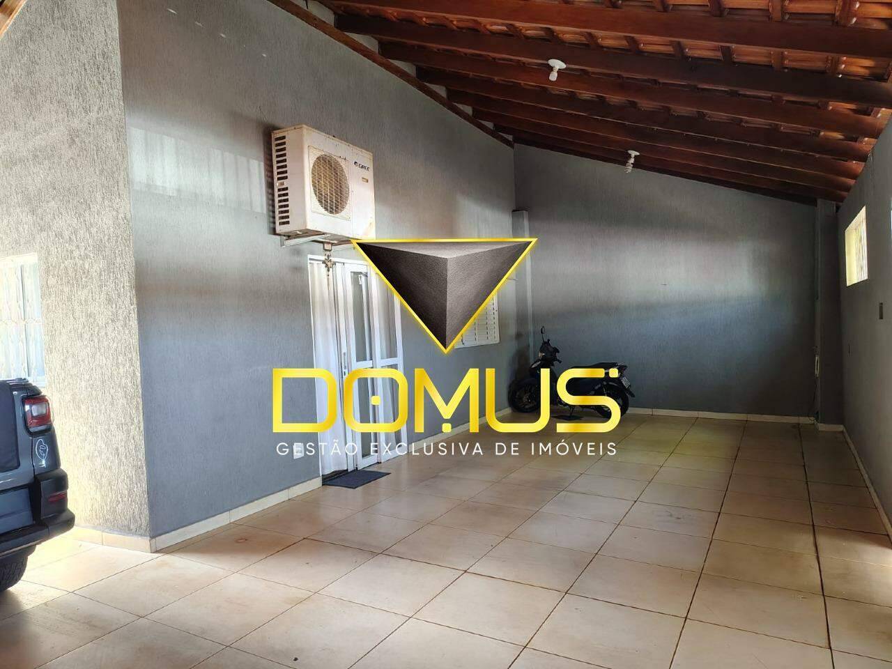 Casa, 3 quartos, 180 m² - Foto 1