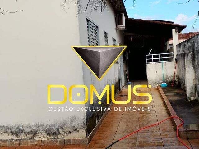 Casa para Venda em Ribeirão Preto - 2