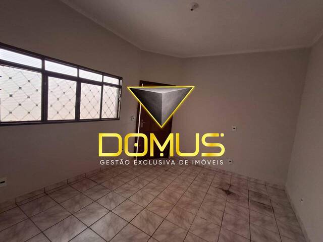 Casa para Venda em Ribeirão Preto - 2