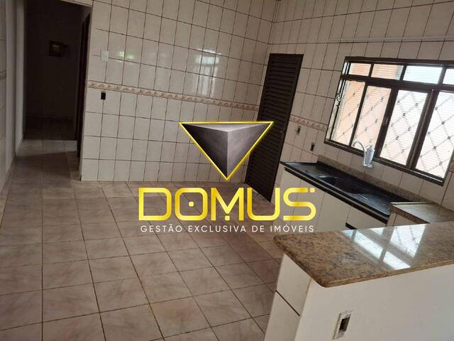 Casa para Venda em Ribeirão Preto - 5