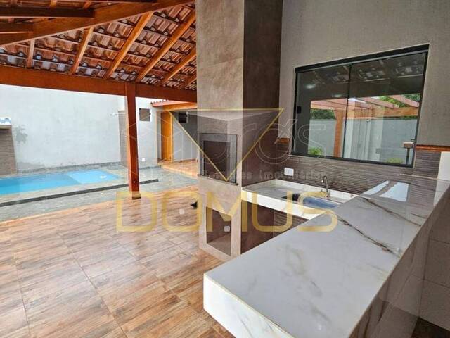 Casa para Venda em Ribeirão Preto - 2