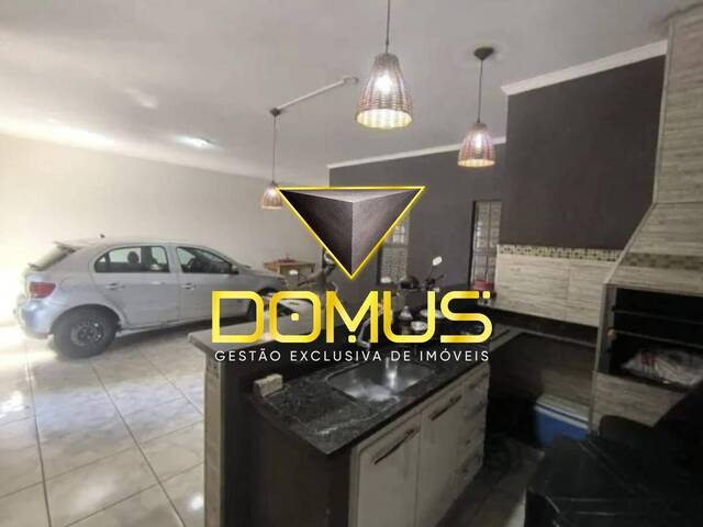 Casa para Venda em Ribeirão Preto - 2