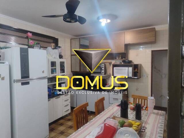 Casa para Venda em Ribeirão Preto - 3
