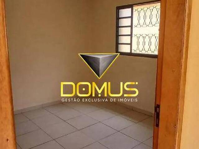 Casa para Venda em Ribeirão Preto - 2