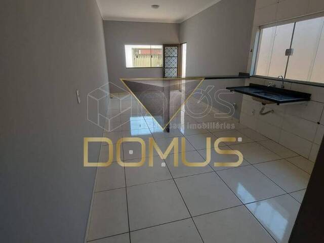 Casa para Venda em Ribeirão Preto - 3