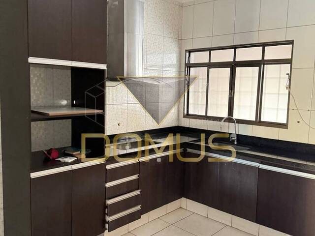 Casa para Venda em Ribeirão Preto - 4