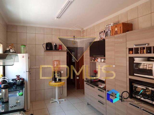 Casa para Venda em Ribeirão Preto - 2