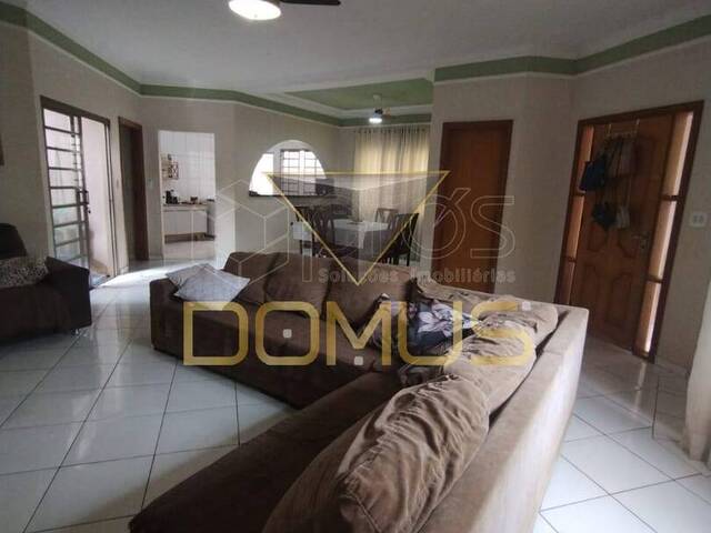 Casa para Venda em Ribeirão Preto - 5