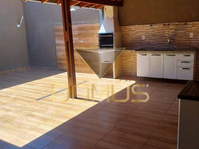 Casa para Venda em Ribeirão Preto - 2